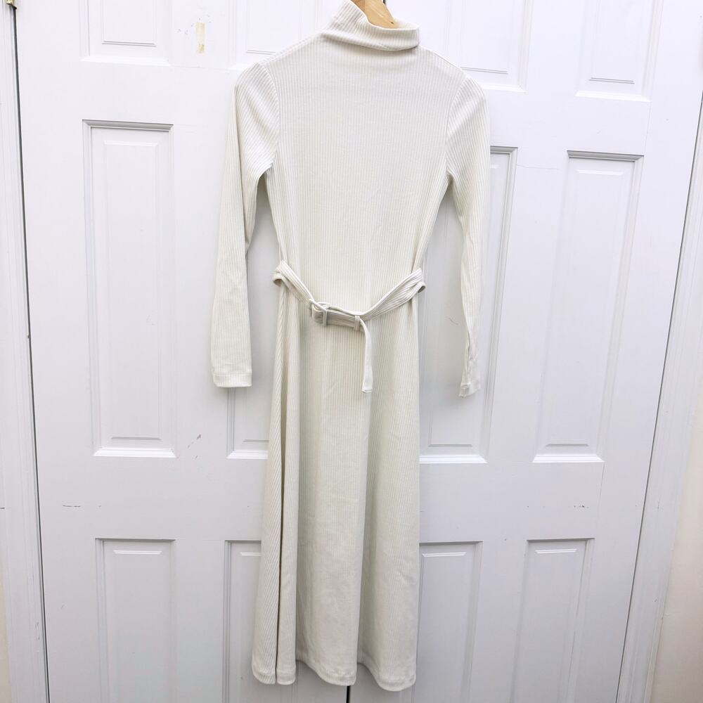 Club Monaco Melissah Knit Dress - Picture 4 of 11